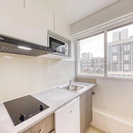 Douillet 6 * Sarcelles